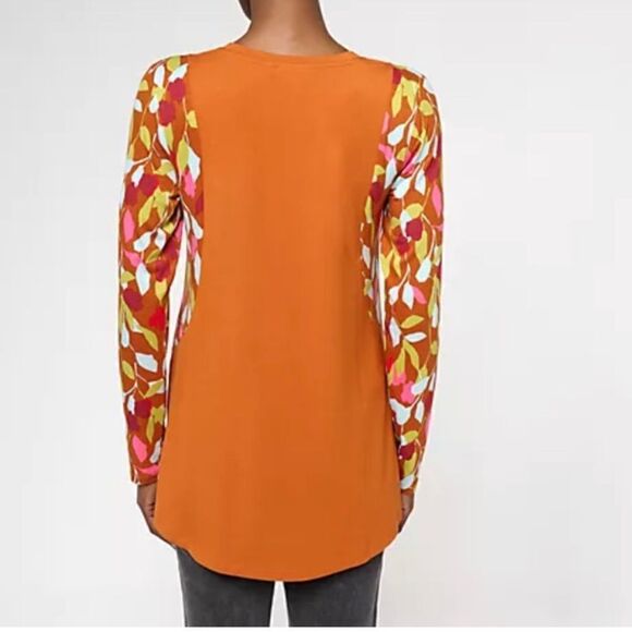 LOGO by Lori Goldstein Rayon Printed Top Plus Sz 1X Light Umber Tee Shirt - Picture 5 of 9